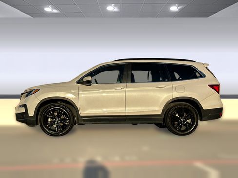 Used 2022 Honda Pilot Special Edition image 2