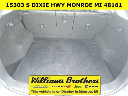 Used 2023 MAZDA CX-5 AWD 2.5 S w/ Select Package image 8