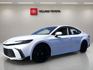 New 2026 Toyota Camry SE video 1
