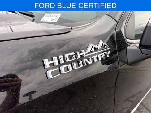 Used 2022 Chevrolet Silverado 1500 High Country w/ Technology Package AWD/4WD image 20