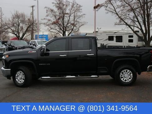 Used 2020 Chevrolet Silverado 3500 LTZ w/ LTZ Plus Package image 3