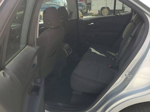 Used 2021 Chevrolet Equinox LT AWD/4WD image 8