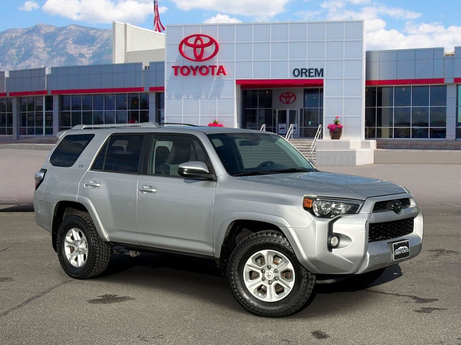 Used 2016 Toyota 4Runner SR5 AWD/4WD image 1