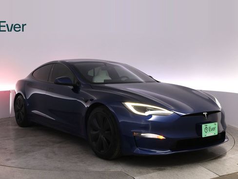 Used 2023 Tesla Model S Standard Range AWD/4WD image 13