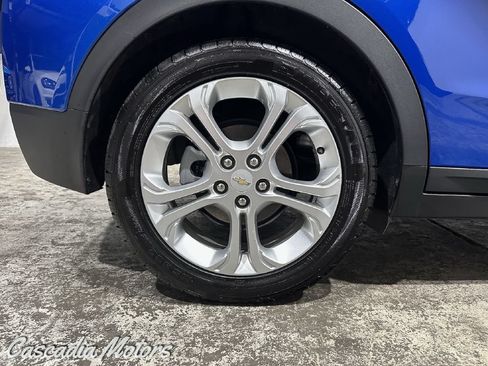 Used 2018 Chevrolet Bolt LT FWD image 31