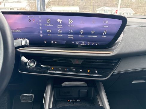 Used 2025 Buick Envision Sport Touring image 18