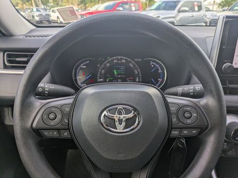 Used 2025 Toyota RAV4 LE image 26