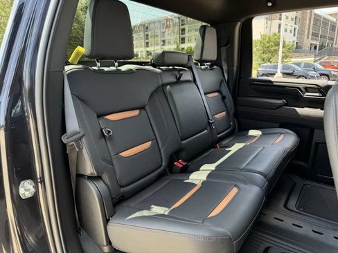 Used 2026 GMC Sierra 2500 AT4 AWD/4WD image 31