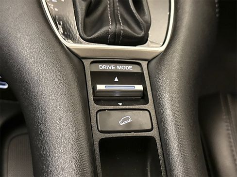 Certified 2026 Honda HR-V EX-L image 29