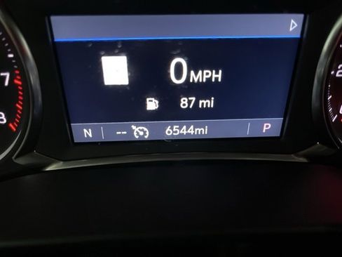 Used 2023 GMC Acadia SLT w/ Preferred Package image 64