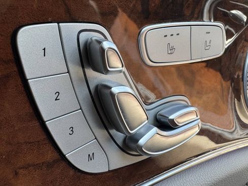 Used 2018 Mercedes-Benz E 300 w/ Premium 1 Package image 18