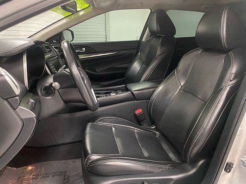 Used 2020 Nissan Maxima 3.5 SL w/ Floor Mat Group image 10