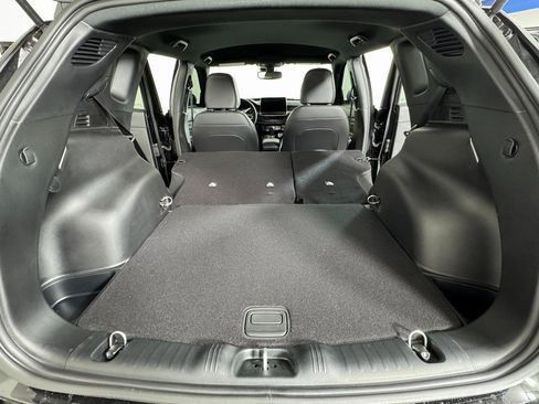 New 2026 Jeep Compass Latitude image 29