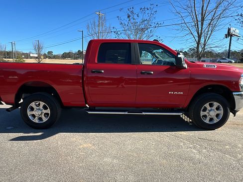 Used 2024 RAM 2500 Big Horn w/ Bed Utility Group image 7
