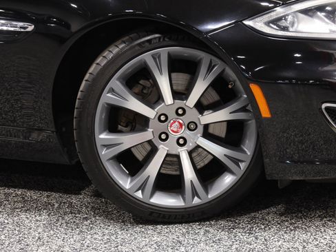Used 2014 Jaguar XK Coupe RWD image 4