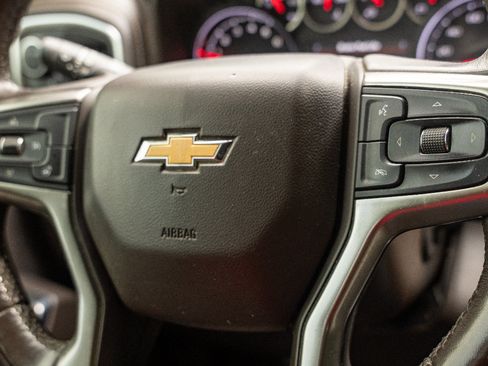 Used 2020 Chevrolet Silverado 1500 LTZ w/ LTZ Plus Package AWD/4WD image 27