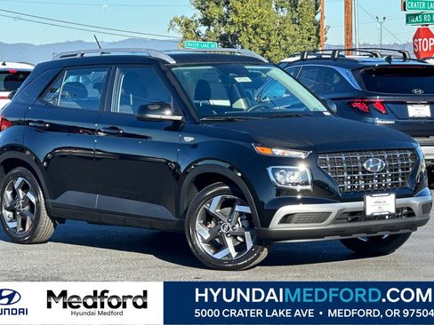 New 2026 Hyundai Venue SEL image 1