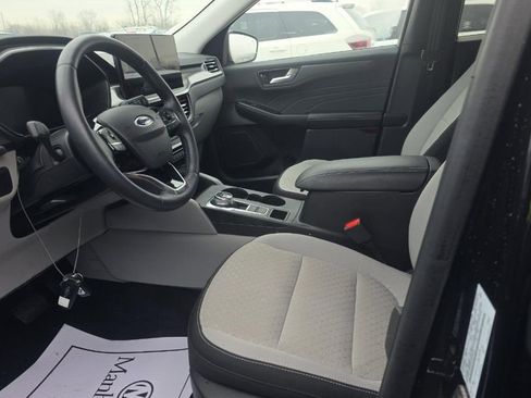 Used 2023 Ford Escape Active w/ Tech Pack #2 image 5