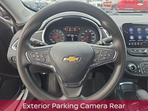 Used 2023 Chevrolet Malibu LT image 16