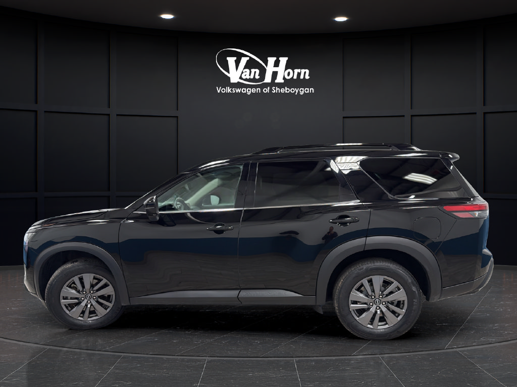 Used 2025 Nissan Pathfinder SV AWD/4WD image 4