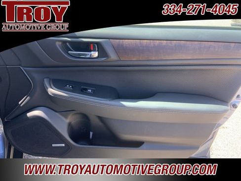 Used 2017 Subaru Outback 2.5i Limited image 33