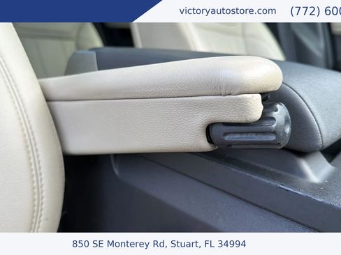 Used 2019 Land Rover Discovery SE AWD/4WD image 62