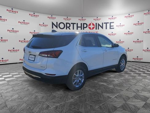 Used 2024 Chevrolet Equinox LT w/ LPO, Floor Liner Package image 6