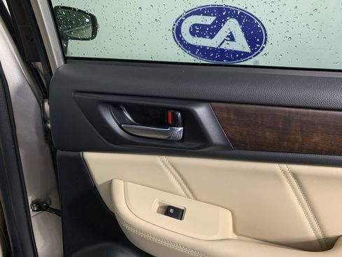 Used 2019 Subaru Outback 2.5i Limited w/ Popular Package #2 AWD/4WD image 36