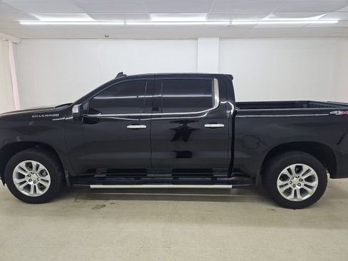 Used 2023 Chevrolet Silverado 1500 LTZ w/ LTZ Premium Package AWD/4WD image 20