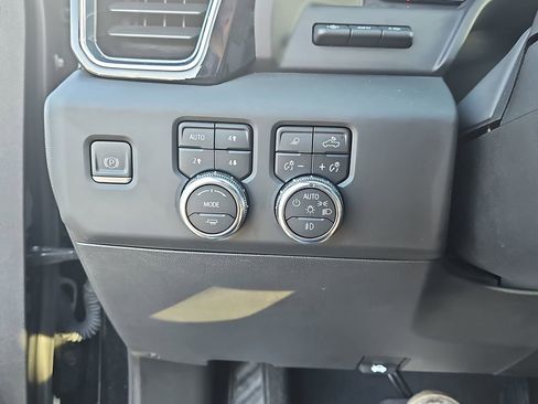 Certified 2023 GMC Sierra 1500 Denali Ultimate AWD/4WD image 31