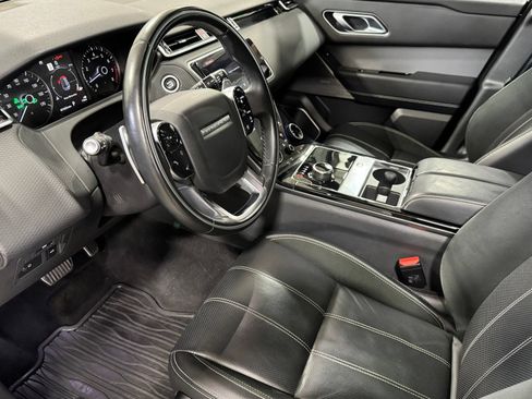 Used 2020 Land Rover Range Rover Velar R-Dynamic S AWD/4WD image 16