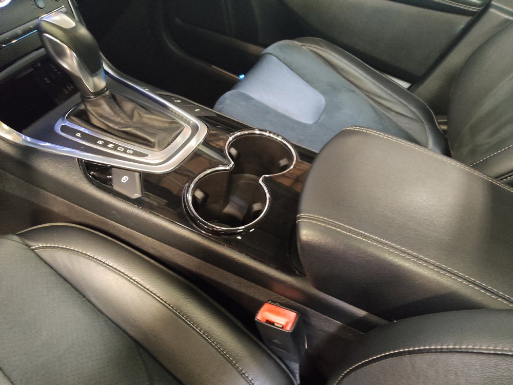 Used 2015 Ford Edge Sport w/ Equipment Group 401A AWD/4WD image 26