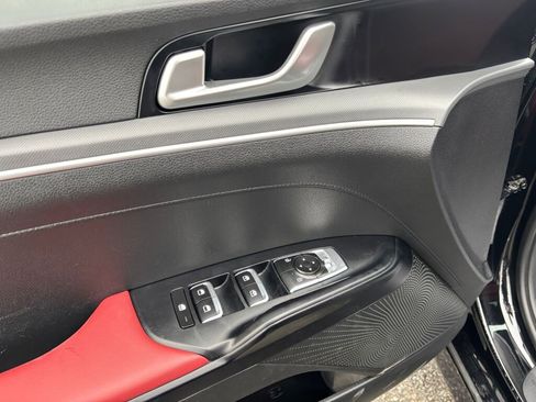 Used 2023 Kia K5 GT-Line image 18