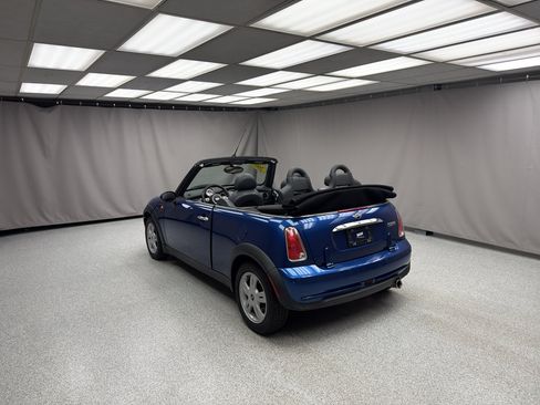 Used 2007 MINI Cooper Convertible FWD image 2