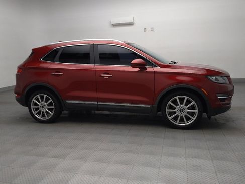 Used 2019 Lincoln MKC Reserve w/ MKC Technology Package FWD image 11