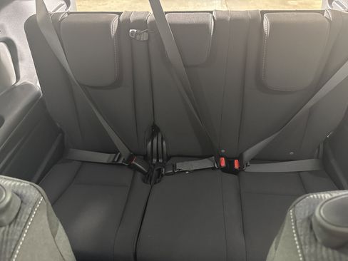 Used 2023 Subaru Ascent Premium w/ Convenience Package image 21