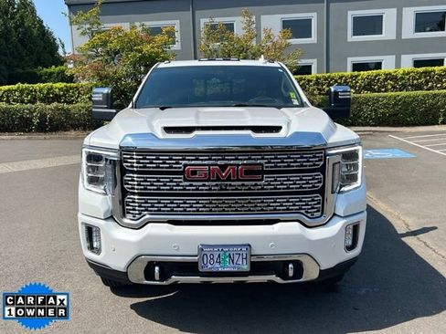 Used 2023 GMC Sierra 3500 Denali w/ Denali Ultimate Package AWD/4WD image 2