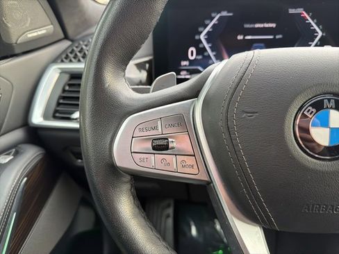 Used 2023 BMW X7 xDrive40i w/ Executive Package image 15