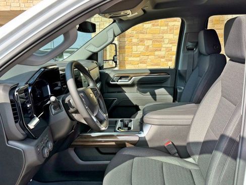 New 2026 Chevrolet Silverado 2500 LT w/ Texas Edition image 15