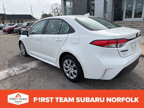 Used 2023 Toyota Corolla LE image 9