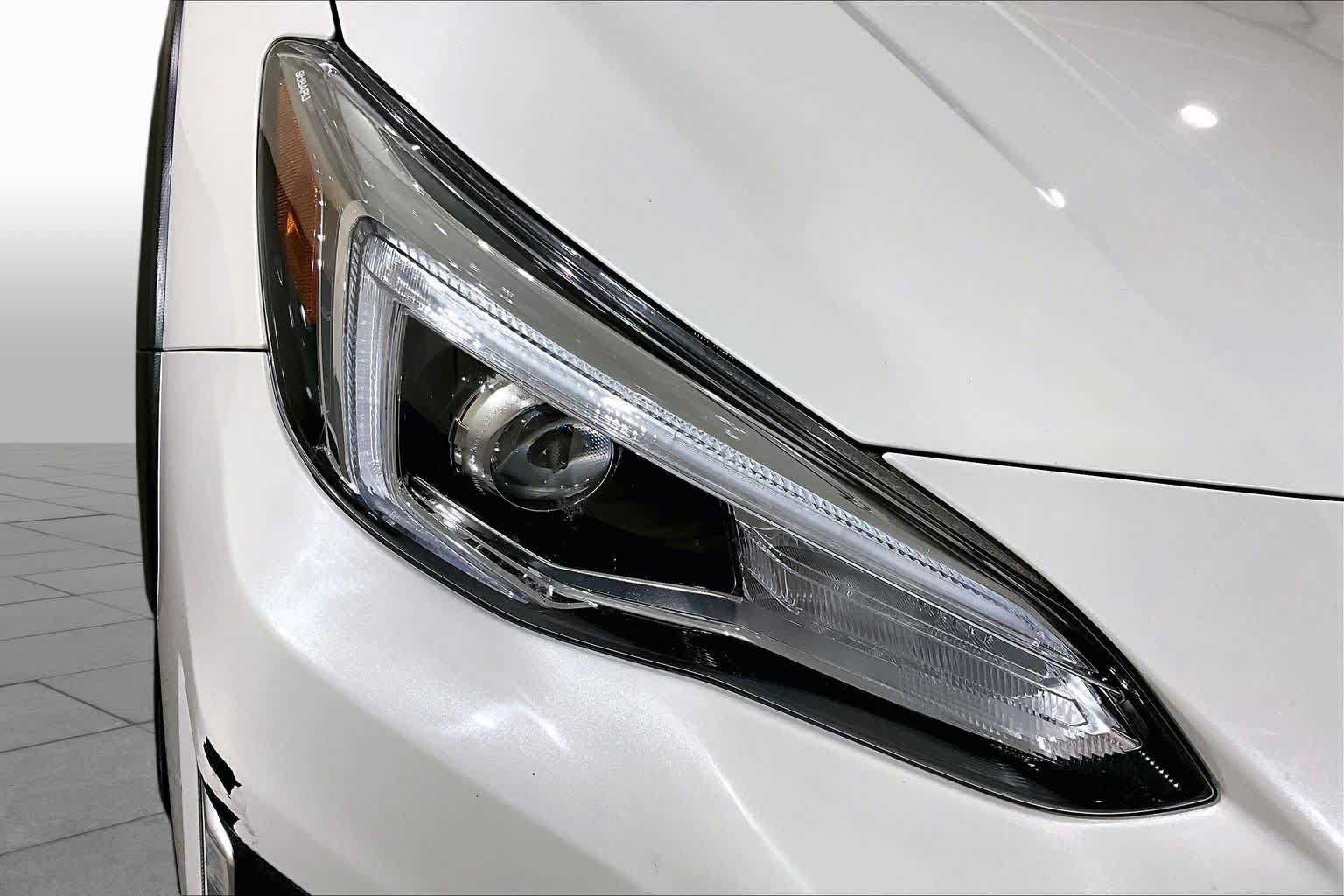 Used 2020 Subaru Crosstrek Hybrid AWD/4WD image 25