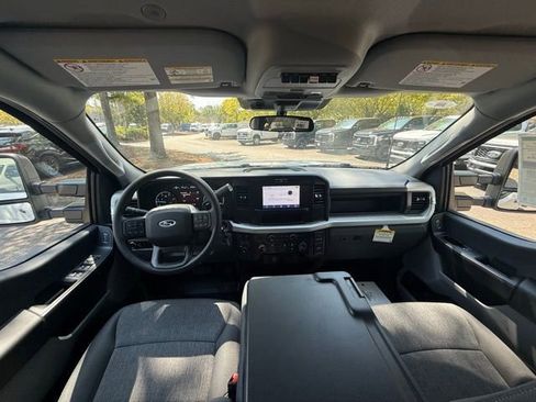 New 2025 Ford F350 XL w/ XL Chrome Package image 7