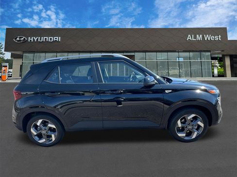 New 2026 Hyundai Venue SEL image 4