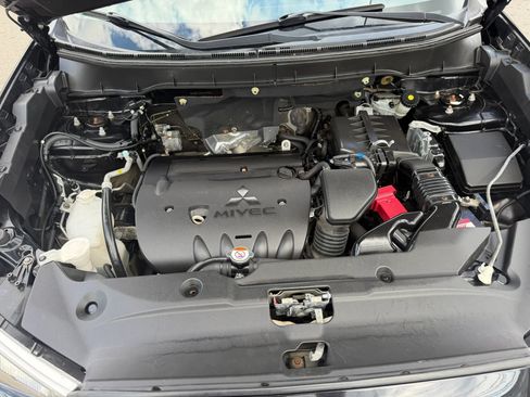 Used 2018 Mitsubishi Outlander Sport SE AWD/4WD image 24