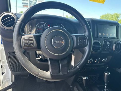 Used 2017 Jeep Wrangler Unlimited Sport w/ Quick Order Package 24S AWD/4WD image 12