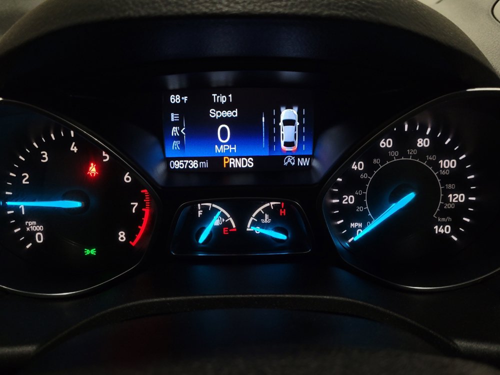 Used 2018 Ford Escape SE w/ Ford Safe & Smart Package AWD/4WD image 23