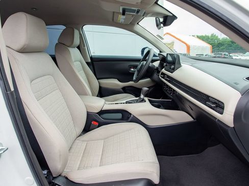 Certified 2024 Honda HR-V LX image 15