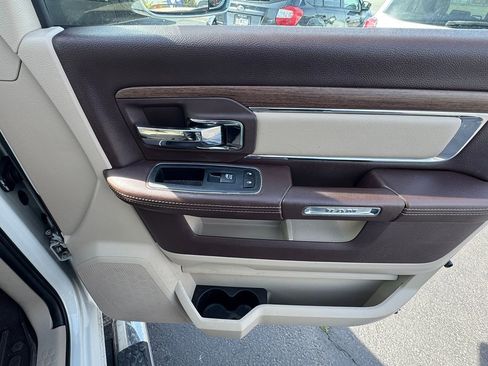 Used 2017 RAM 1500 Laramie AWD/4WD image 26