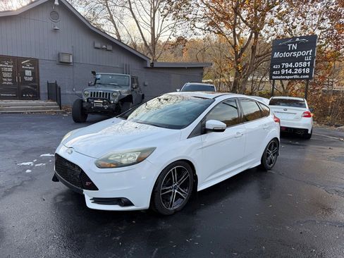 Used 2014 Ford Focus ST image 25