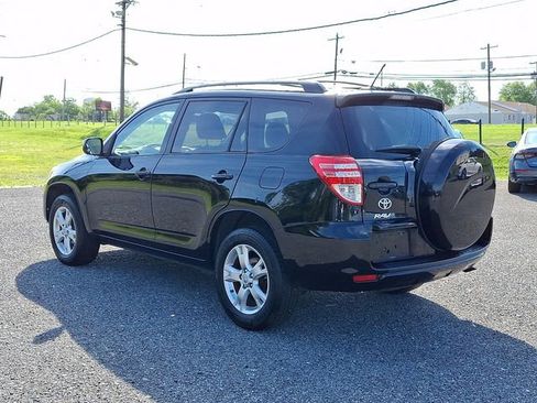 Used 2011 Toyota RAV4 4WD w/ Upgrade Value Pkg image 4